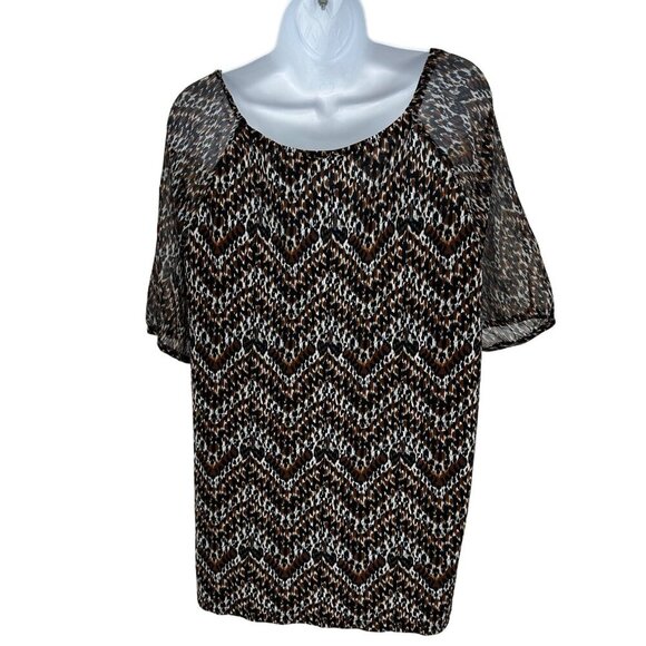 Lane Bryant Cheetah Zigzag Square Neck Elastic Sleeves Top Womens Size 22/24 - Picture 2 of 8